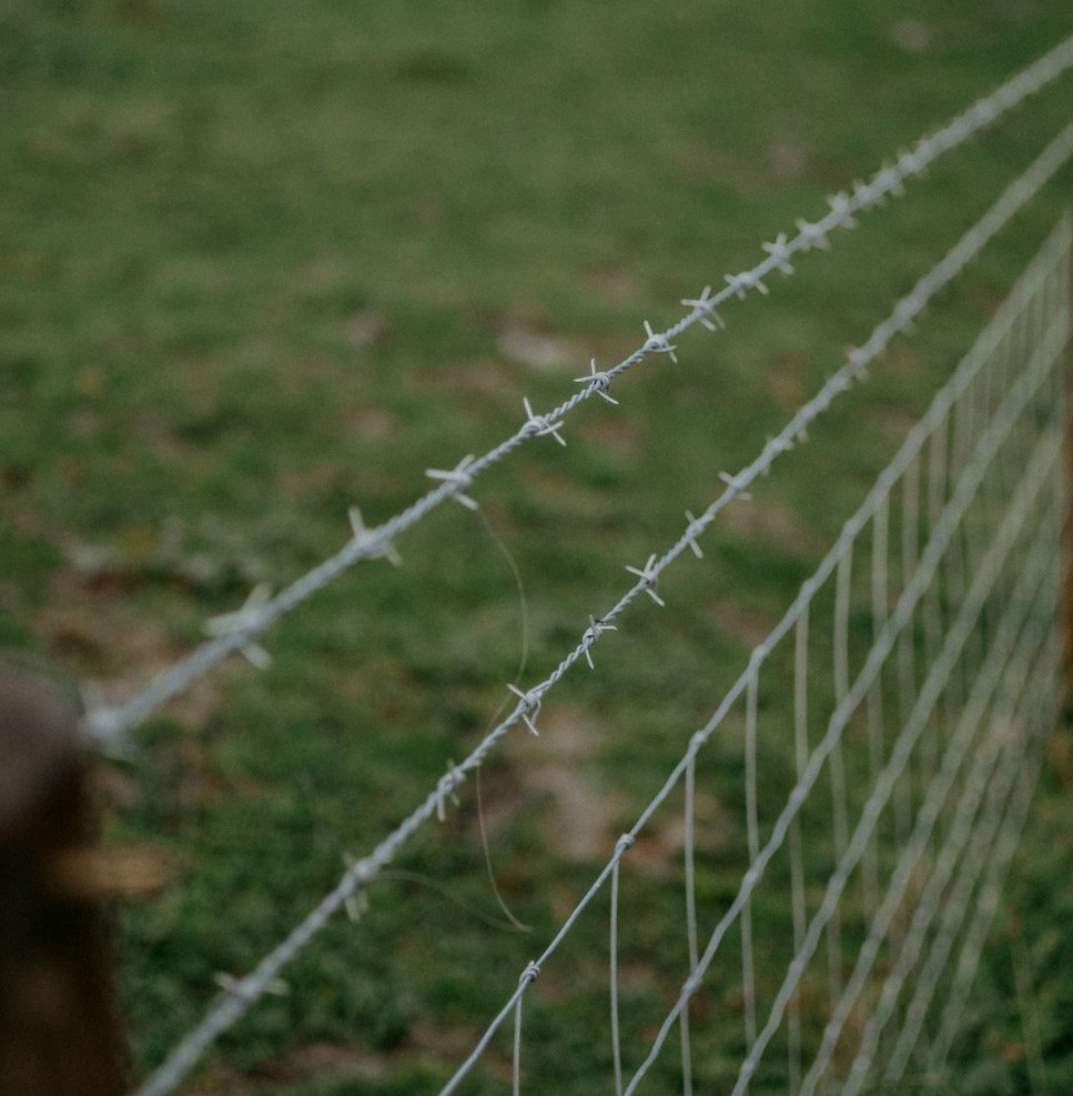 Hog Tight, Horse High and Bull Strong